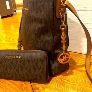 Michael Kors crossbody with wallet